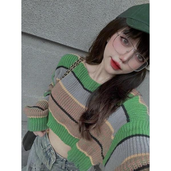 Áo len nữ dài tay kẻ xanh croptop hót hít