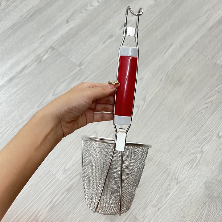 Dụng cụ Sóc phở , trần bún lưới cán đỏ dài cao cấp