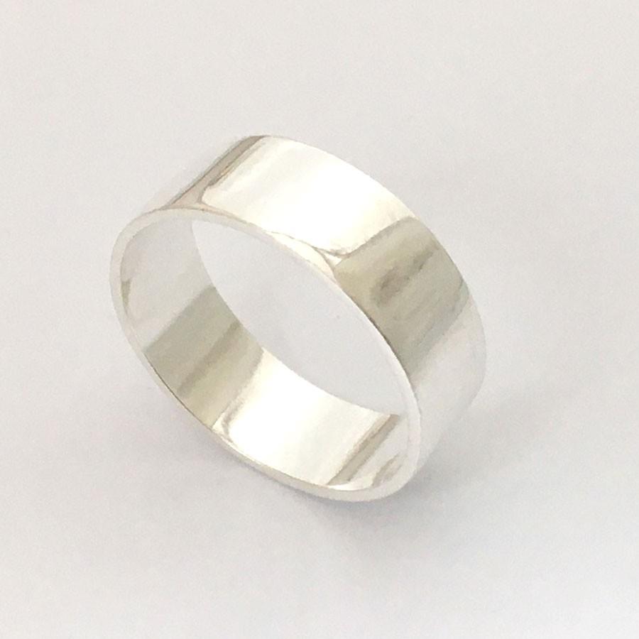 Nhẫn nam bạc ta bản trơn không gắn đá bản rộng khoảng 0,7cm trang sức Bạc Quang Thản - QTNA7