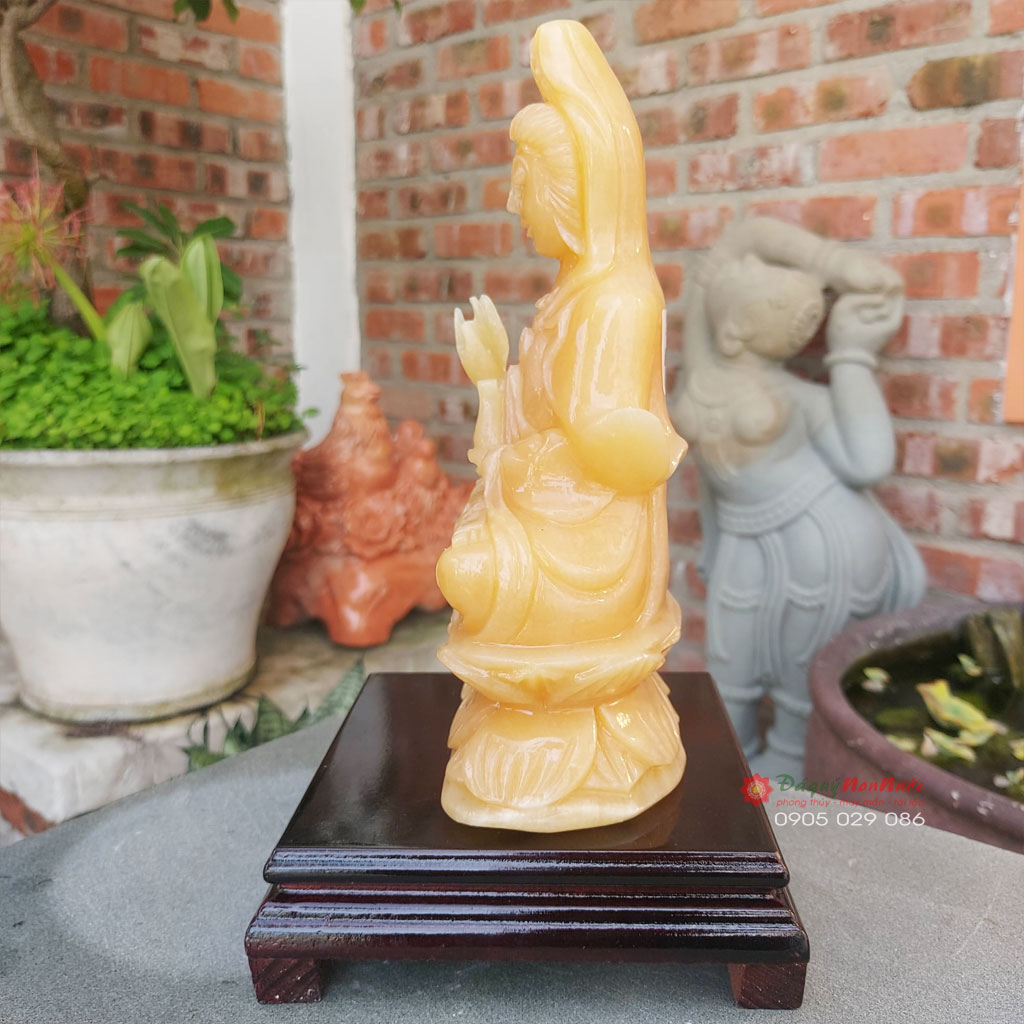 Tượng bồ tát đá ngọc hoàng long 15cm - đá Non Nước