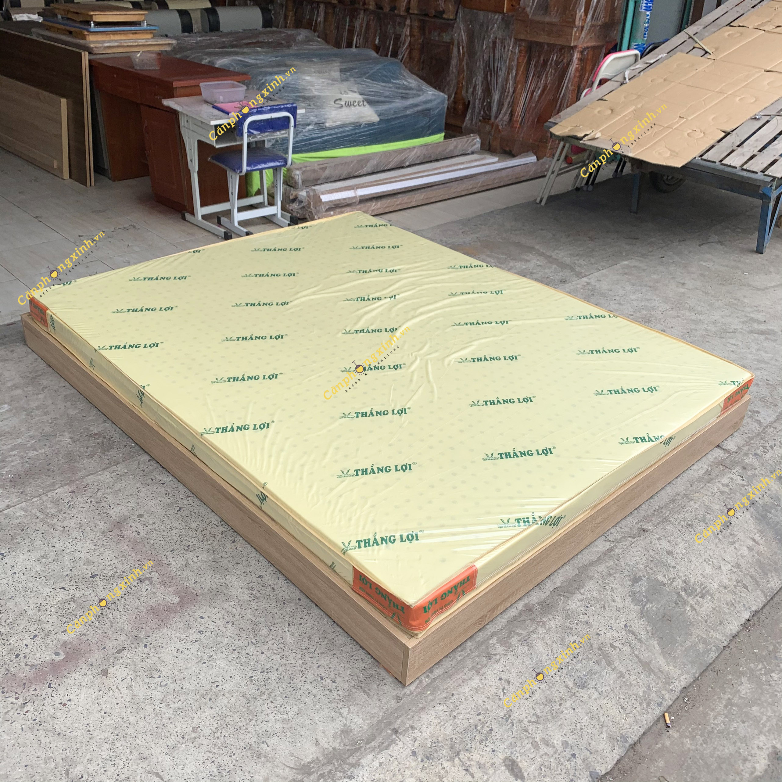 Giường ngủ bệt kiểu nhật, không đầu giường, gỗ MDF CPX-GB02