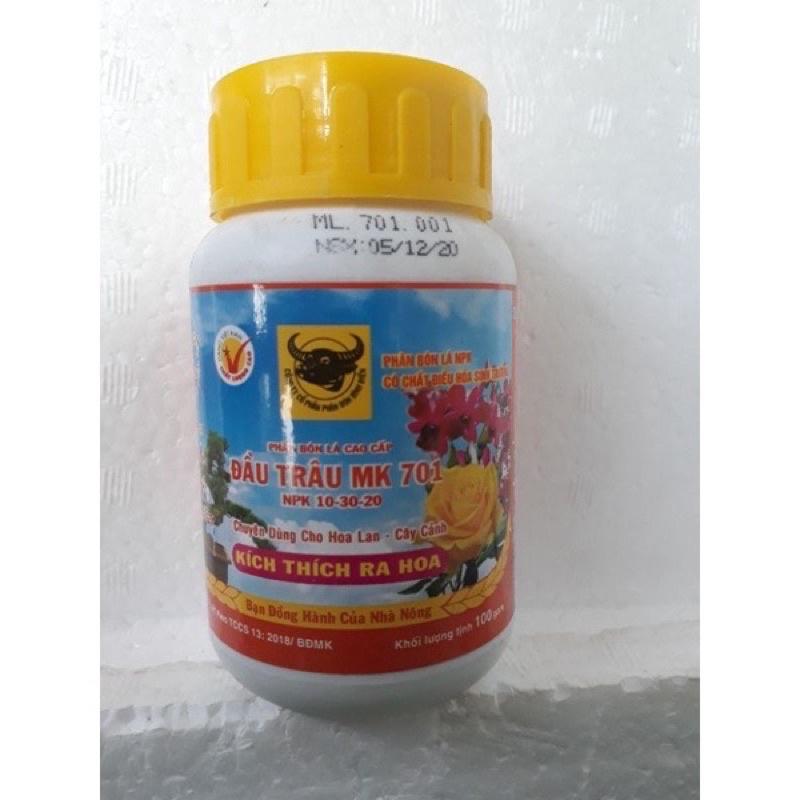 Phân bón lá kích thích ra Hoa - Đầu trâu MK 701