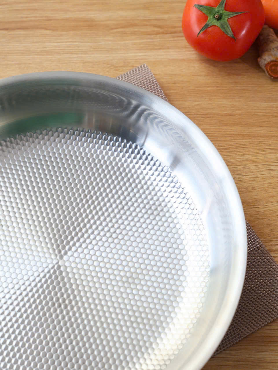 Chảo Inox Vân Kim Cương Seka Nông Lòng 24cm 28cm 3 Lớp Nguyên Khối, Dùng Cho Mọi Loại Bếp - Hàng Chính Hãng