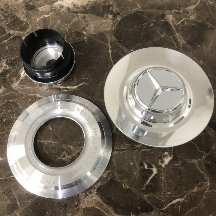 Logo chụp mâm, ốp lazang thiết kế cho bánh xe ô tô một số dòng Maybach TY-165, chất liệu hợp kim nhôm nhựa ABS