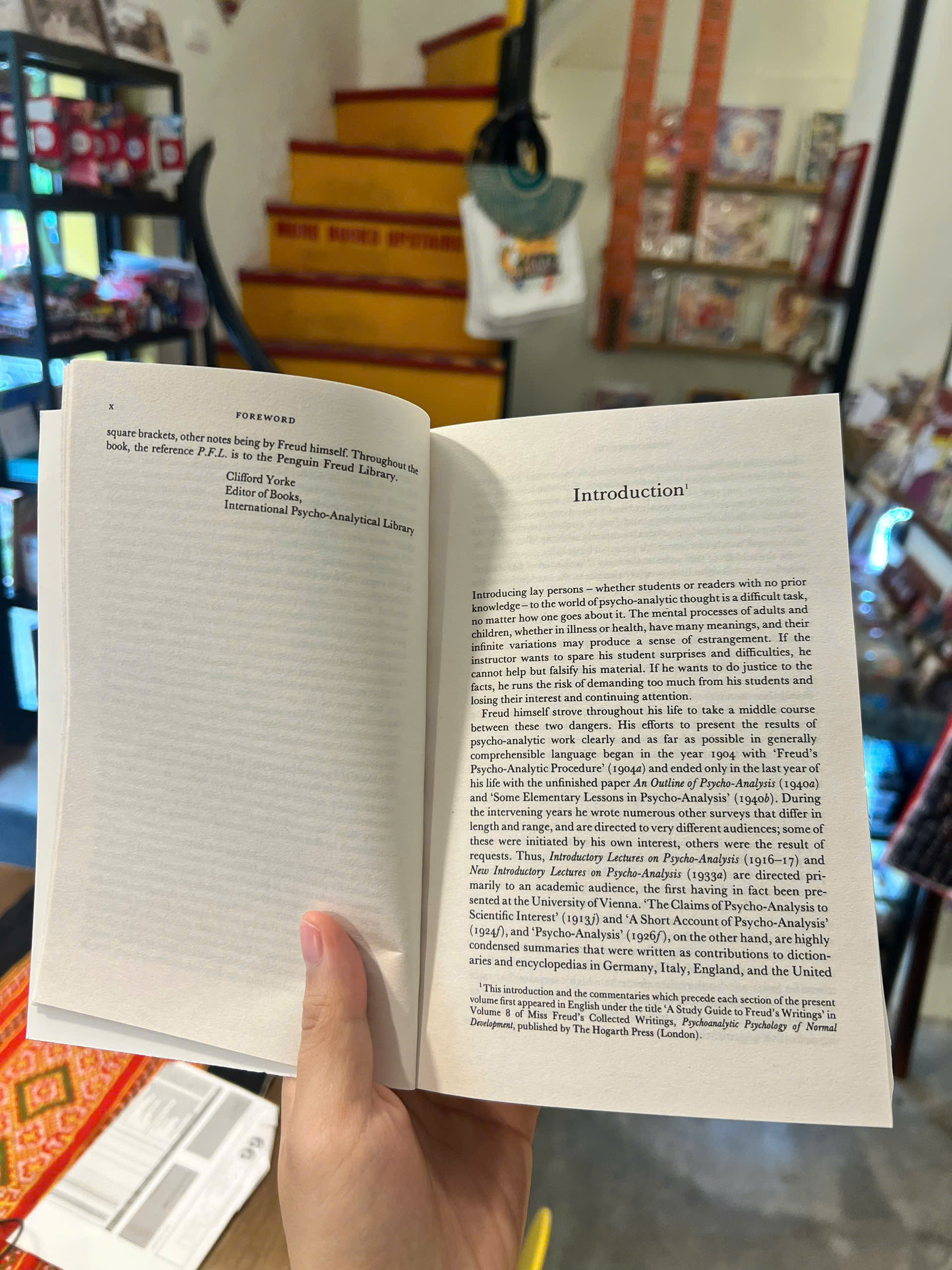 Sách - The Essentials of Psycho-Analysis by Sigmund Freud | Nonfiction / Tâm lý học / Ngoại văn