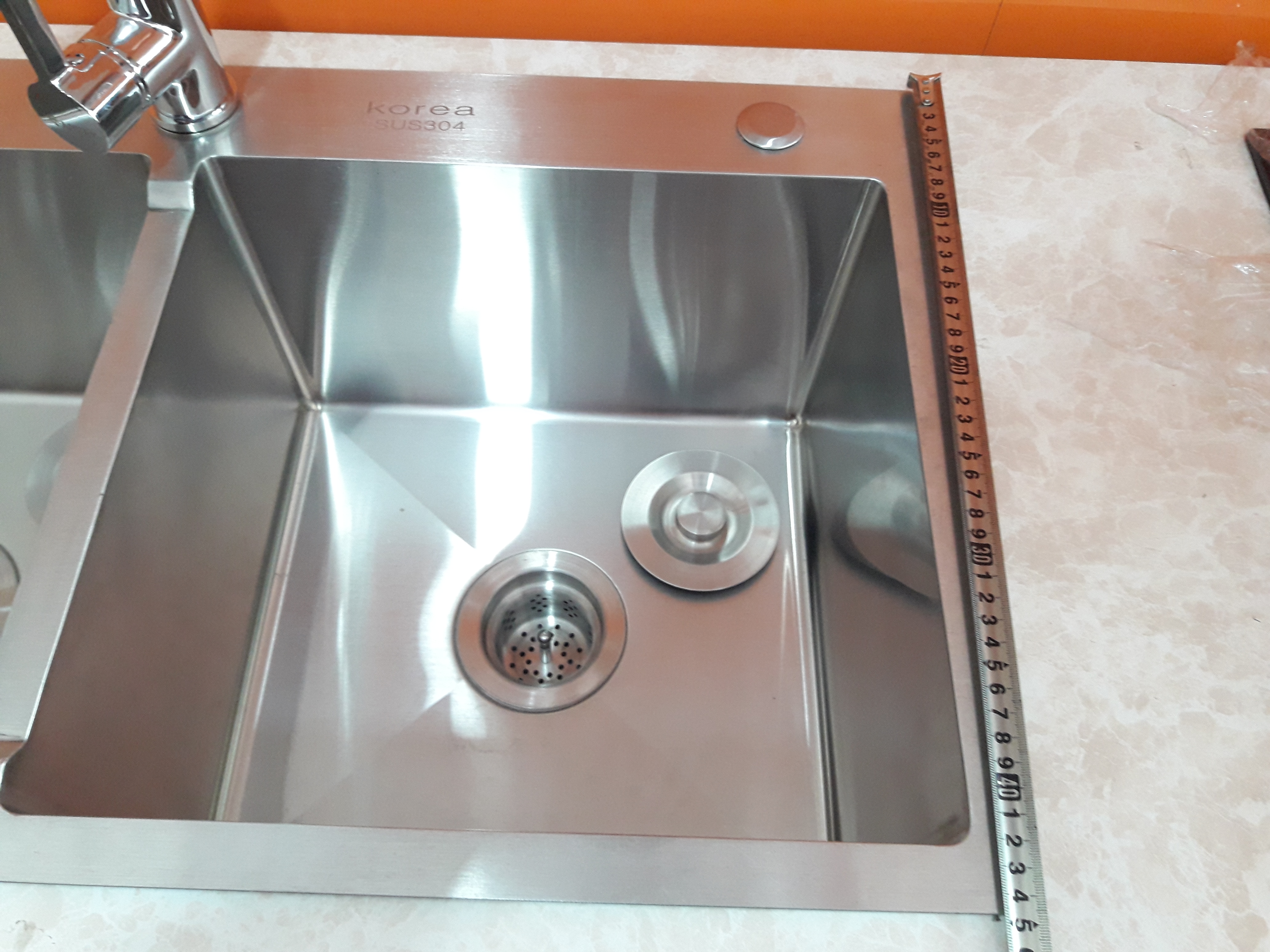 Chậu rửa chén bát nano kháng khuẩn inox 304 kèm vòi mềm