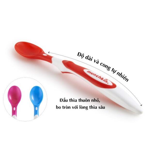 Thìa mềm ăn dặm Munchkkin cho bé