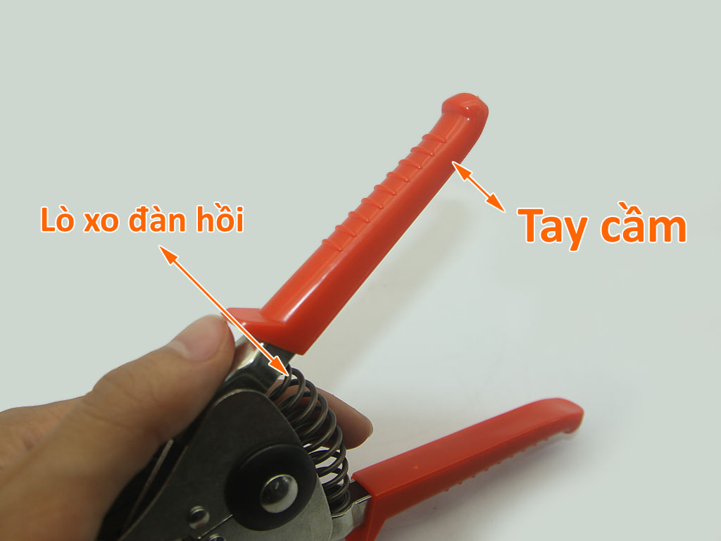 Kìm tuốt dây điện tự động lõi 0.5-2.2mm