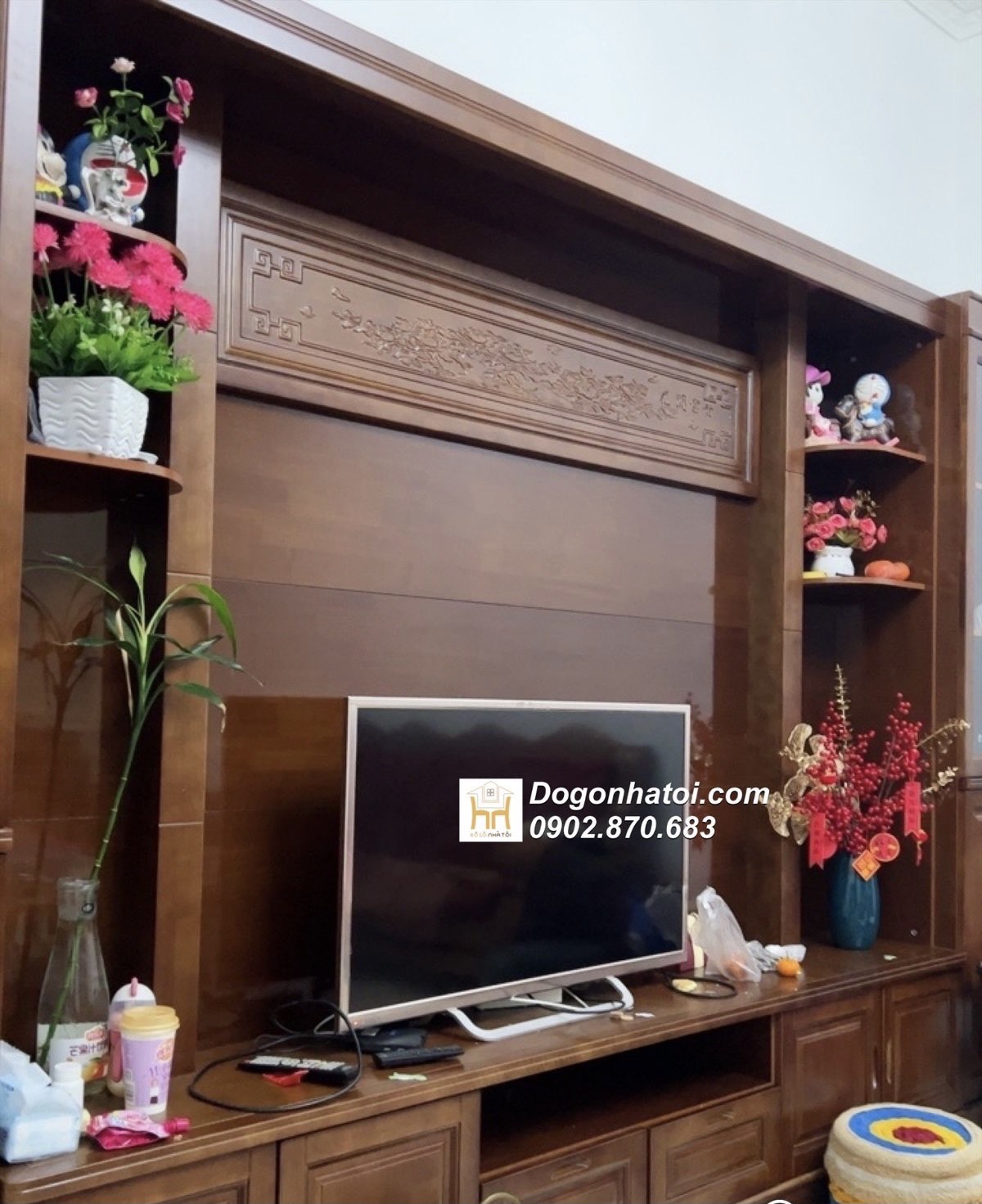 Tủ Kệ Tivi Kết Hợp Tủ Rượu Bằng Gỗ Sồi 2m2 X 2m6 - TR617