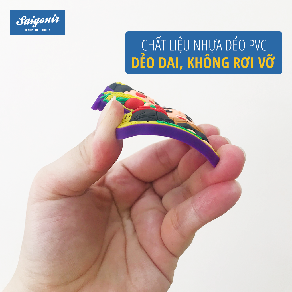 Nam Châm Hít Tủ Lạnh Saigonir Hình Em Bé Trong Trang Phục Nông Dân Chất Liệu Nhựa Dẻo PVC Kích Thước 6.45*5.7cm Phù Hợp Làm Quà Sinh Nhật, Quà Lưu Niệm Cho Người Nước Ngoài