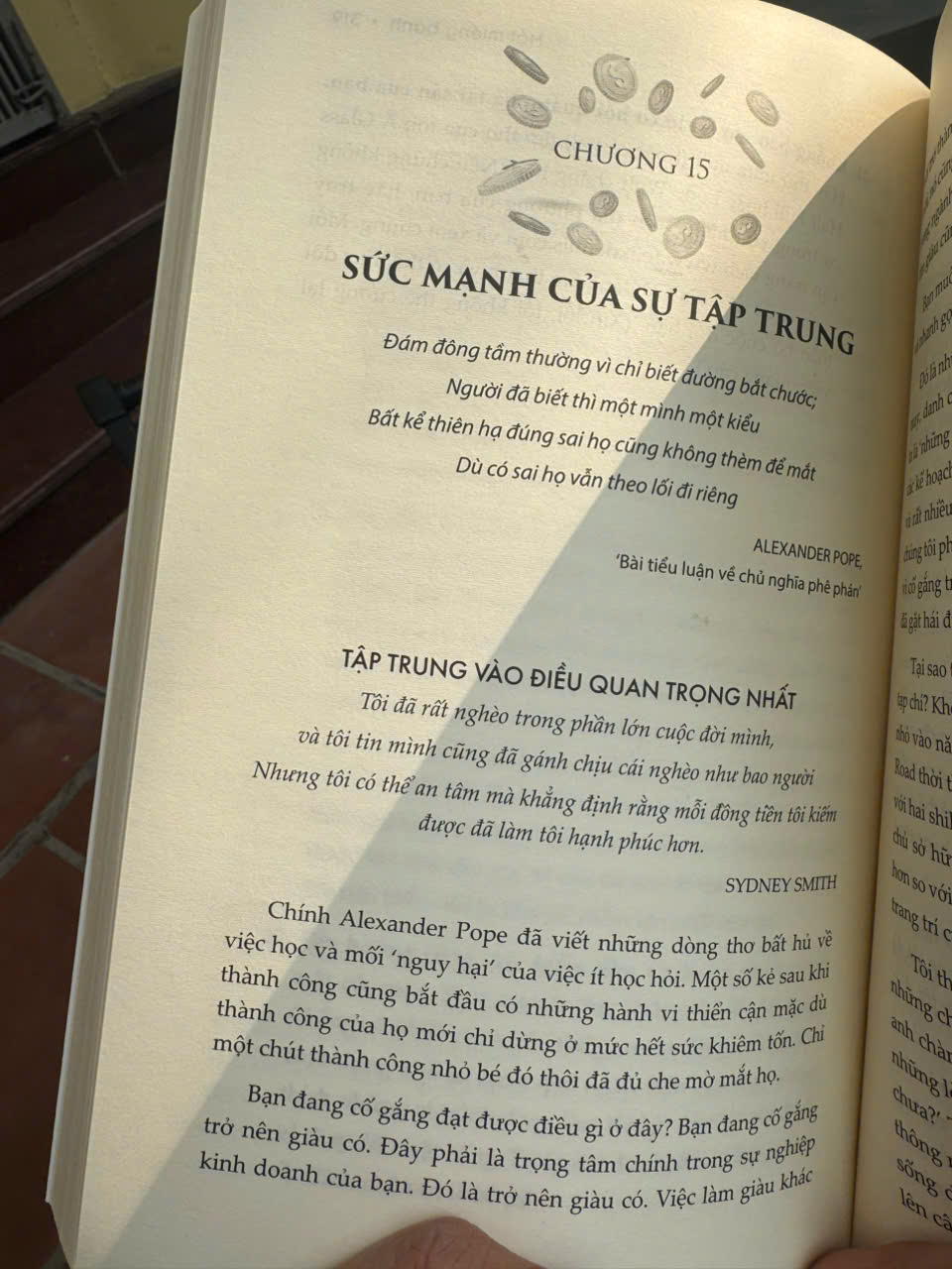 HOW TO GET RICH - TÔI NÓI VỀ GIÀU CÓ - Tri thức tinh lọc từ một trong những doanh nhân tự thân giàu có nhất nước Anh - Felix Dennis - Nguyễn Tiến Hòa dịch - Fonos