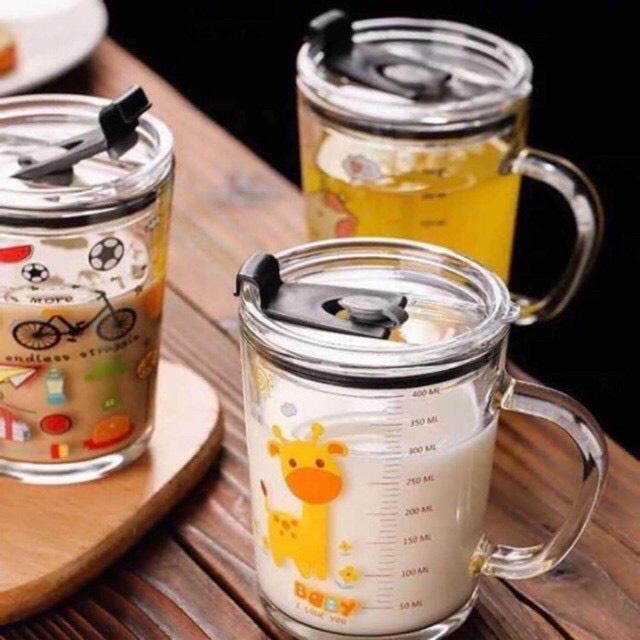 Cốc Pha Sữa Thủy Tinh Chia Vạch Kèm Ống Hút Cho Bé 350ml