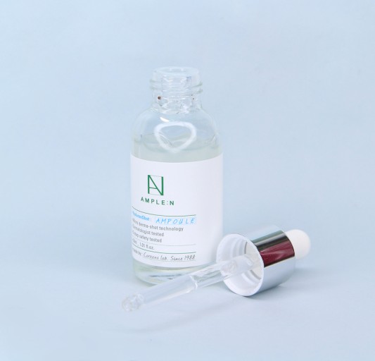 Tinh chất cấp ẩm dưỡng trắng da AMPLE:N Hyaluron Shot Ampoule