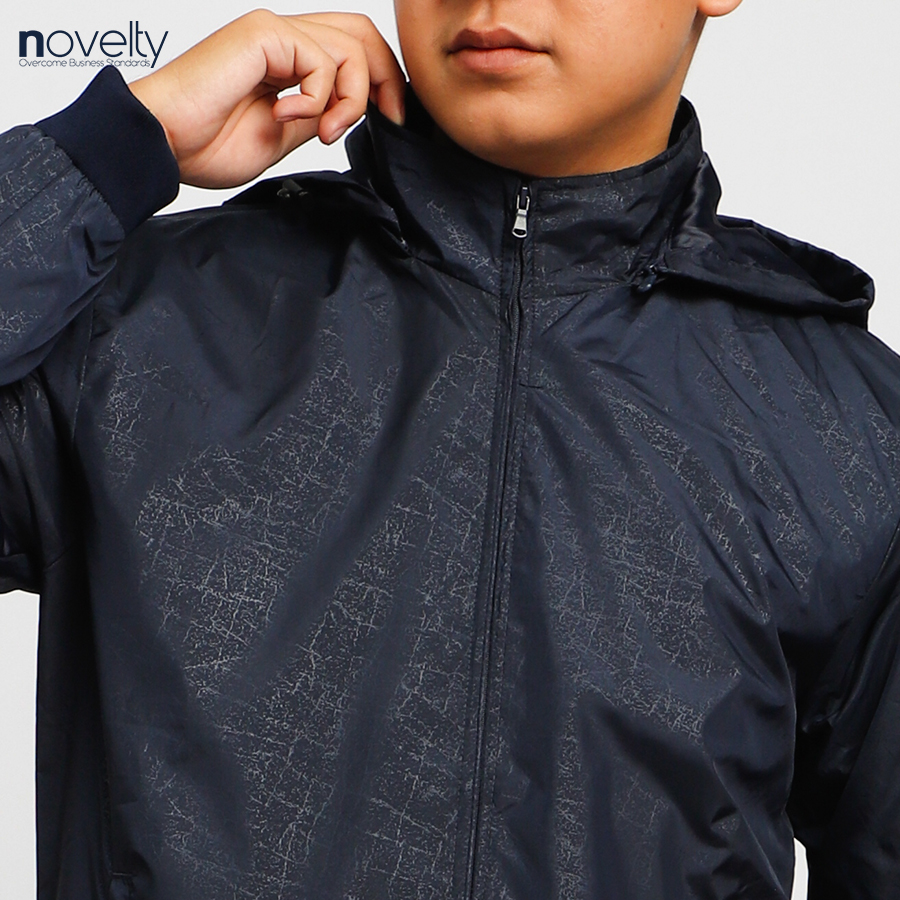 Áo jacket nam in chìm nón rời Novelty xanh đen 2203252