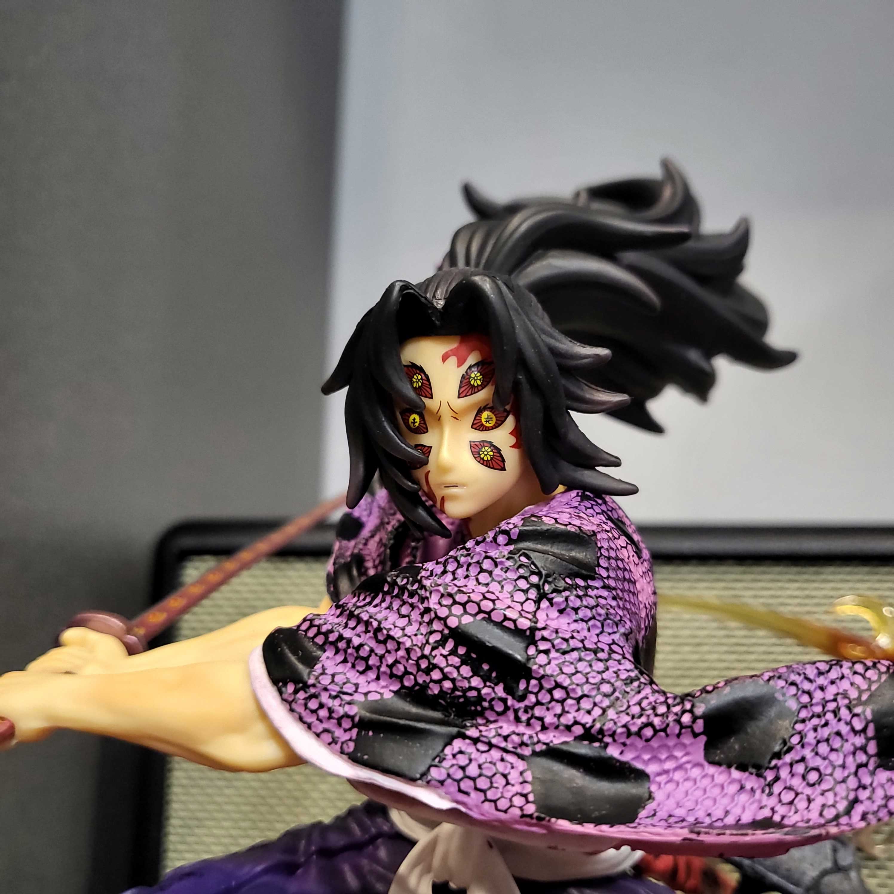 Mô hình Thượng Nhất Kokushibou 28 cm - Kimetsu No Yaiba