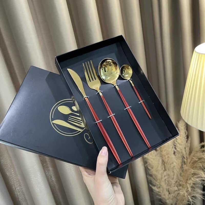 Bộ thìa ,dĩa, dao mạ vàng 4 món sang chảnh nhiều màu siêu sang cực đẹp