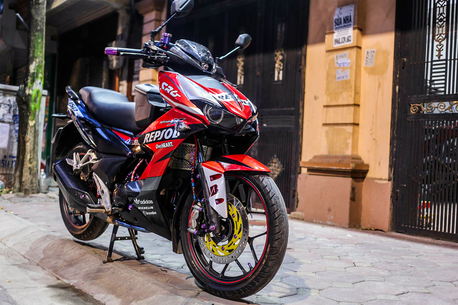 Tem trùm Winner X Red Repsol