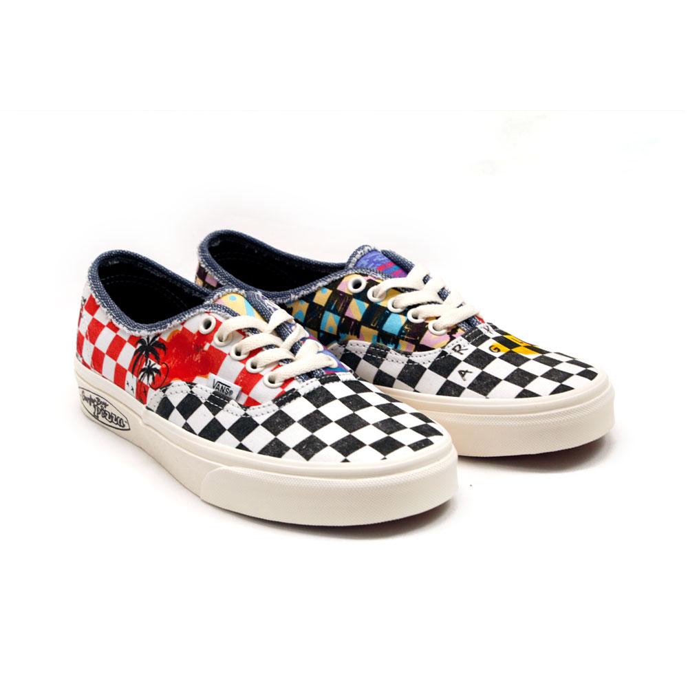 Giày Vans Authentic Vans X Netflix VN0A5JMPBO5