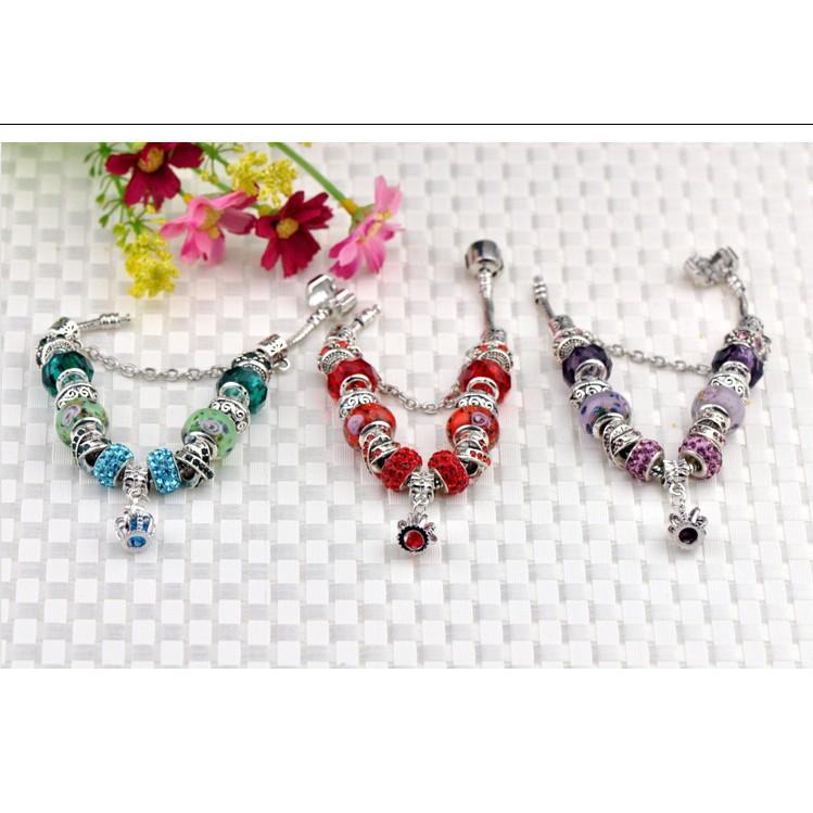 Vòng tay vương miện charm hoa