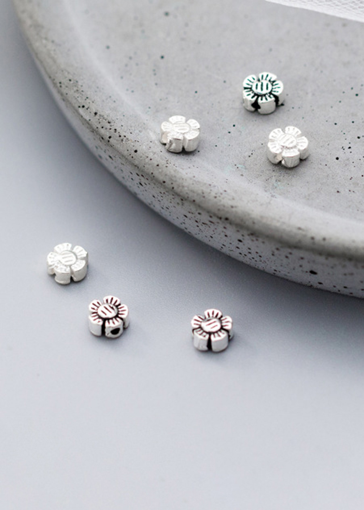 Combo 8 cái charm bạc chặn hạt hình hoa 5 cánh - Ngọc Quý Gemstones