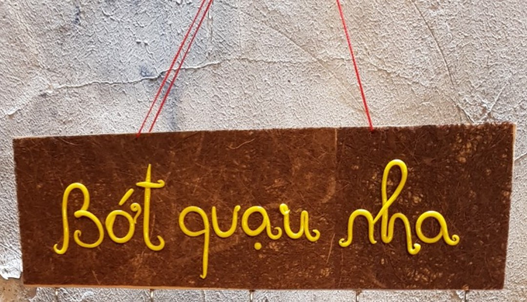Bảng treo chìa khóa, bảng móc khóa, bảng trang trí chữ "Bớt quạu nha", bảng gỗ handmade với thông điệp nhẹ nhàng, phụ kiện trang trí, món quà độc đáo dành tặng bạn thân. Giao từ HCM
