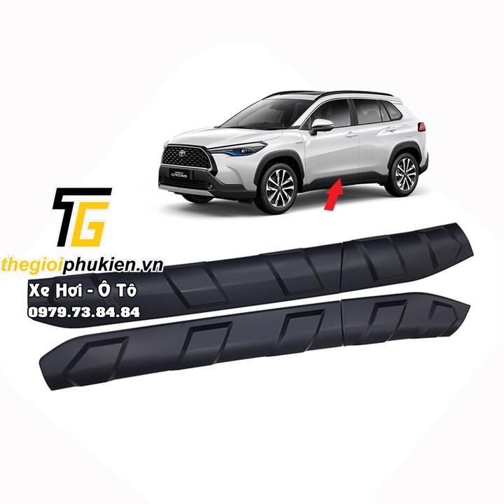 Bộ ốp sườn, nẹp sườn Toyota Corolla Cross nhựa ABS đen - Bản to
