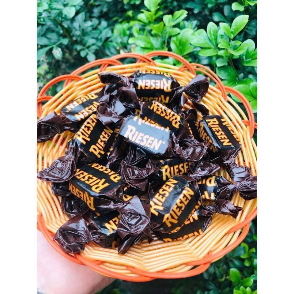 Socola Riesen đức Hộp Sắt 315g