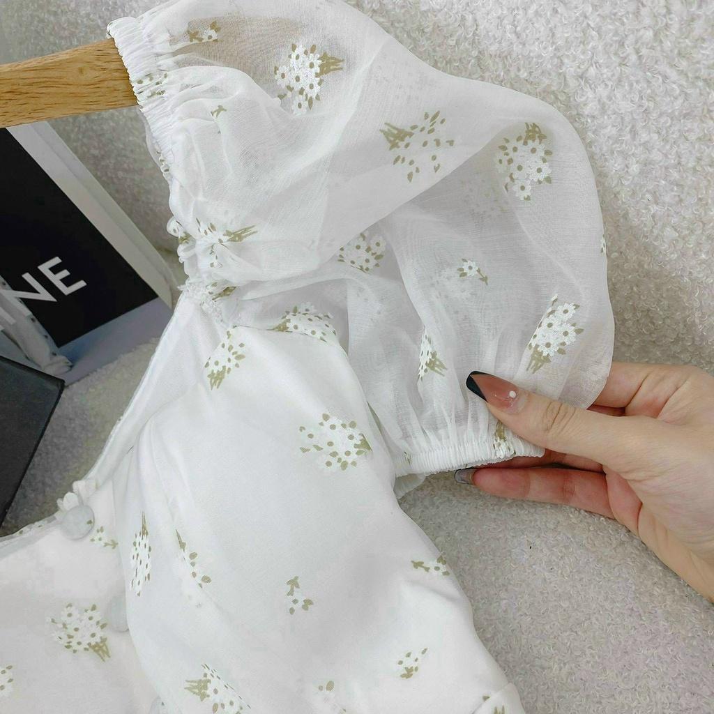Đầm xoè voan hoa cổ vuông tay phồng