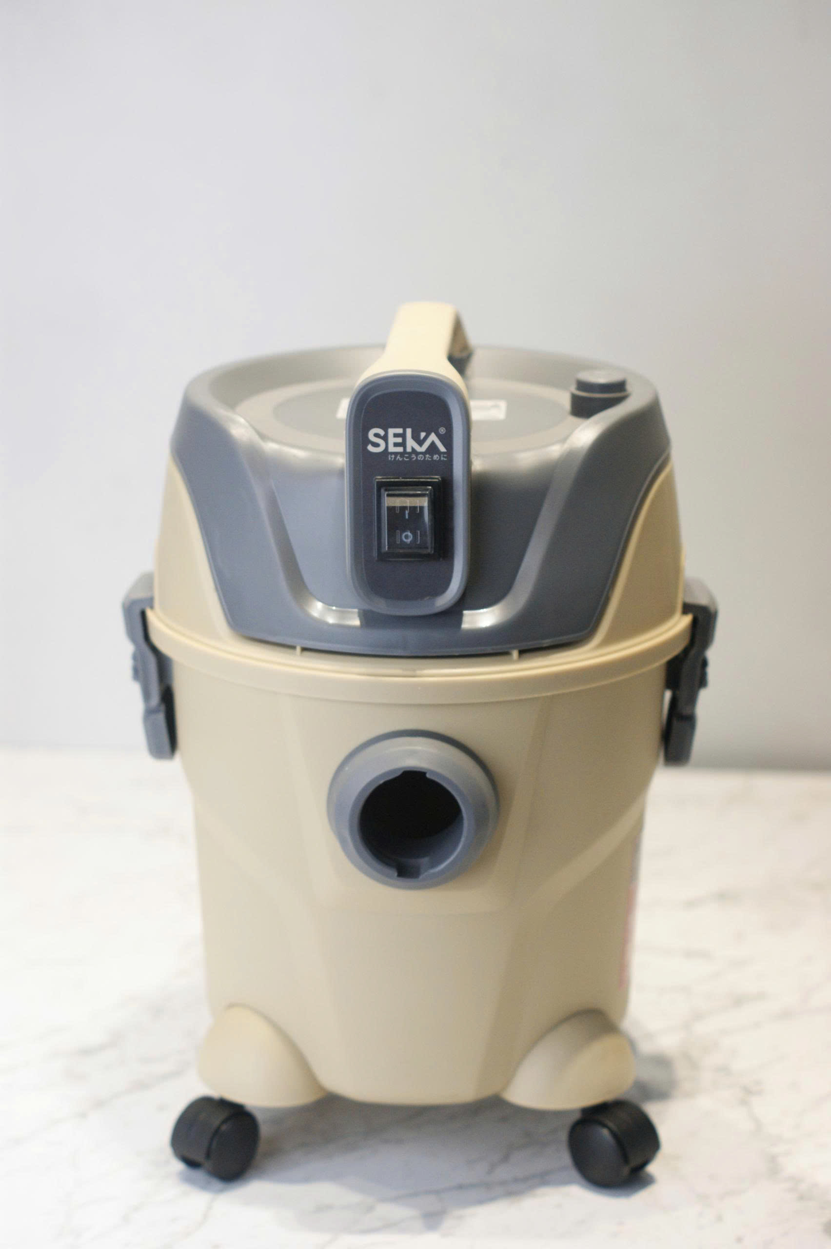 (MODEL NEW) Máy Hút Bụi Seka SK095 – Công Suất 1200W, Hút Mạnh, Chạy Êm, Siêu Bền - Hàng Chính Hãng