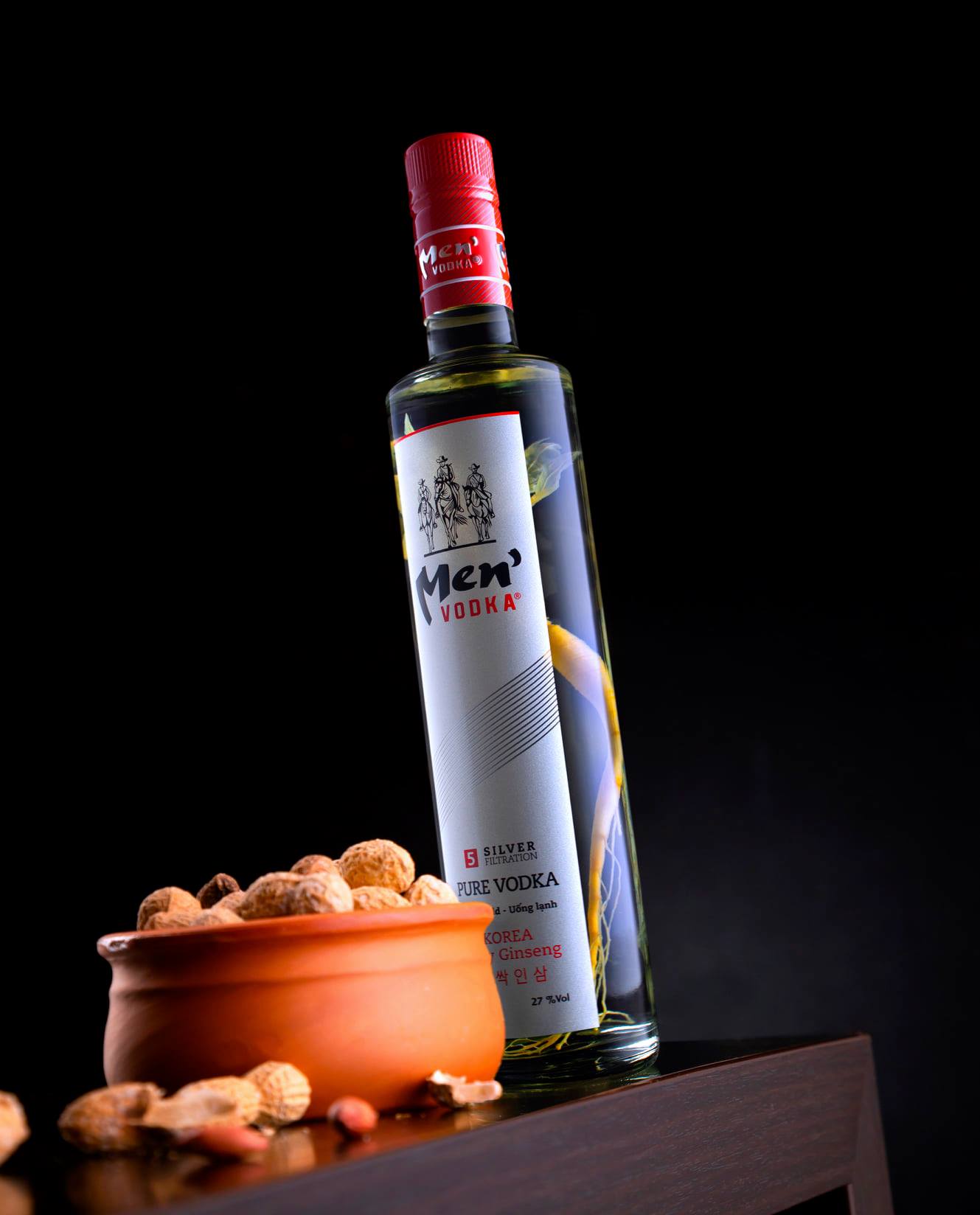 Rượu Men' Vodka Sâm Chính Hãng 29.5% chai 300/500ml