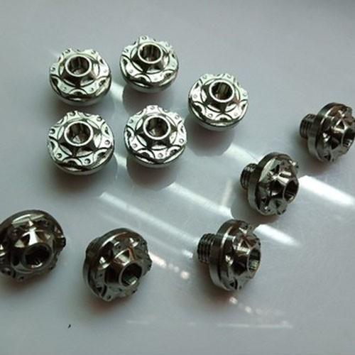 Ốc chân kiếng xe máy