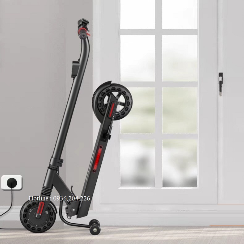  Xe scooter điện Bremer bản Full có bánh phụ, lốp đặc tổ ong 8.0 inch có giảm sóc đi 20km phiên bản pin 36v, sạc nhanh 2A, màn hình LCD kỹ thuật số