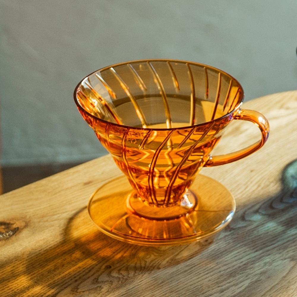 Phễu pha cà phê Hario V60-VD-02-THY-A (Vàng Honey)