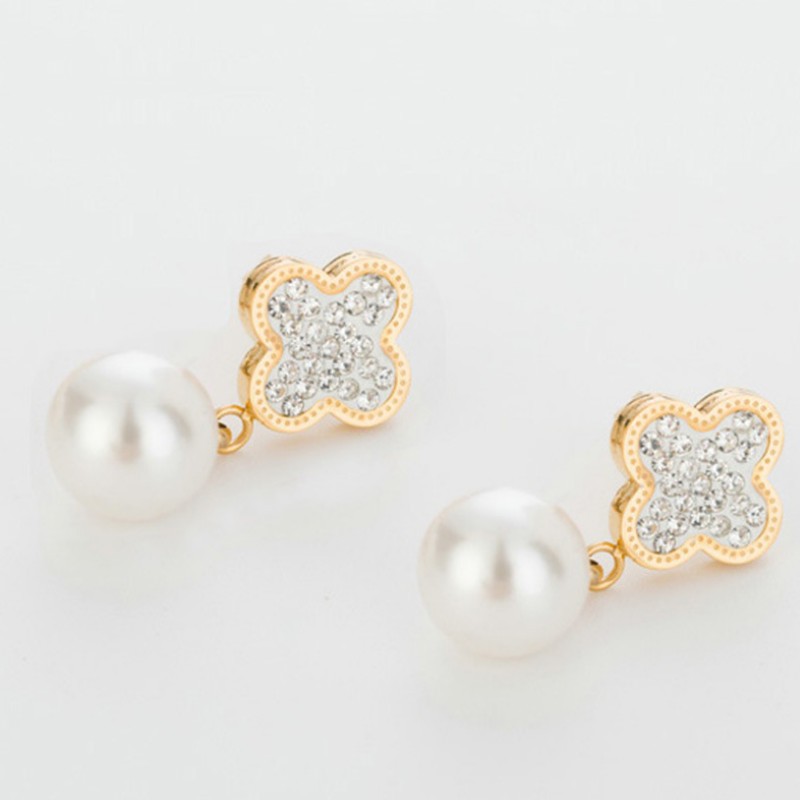 Bông Tai Cỏ 4 Lá Đính Đá Zircon Và Ngọc Trai Titan Ko Đen TT 3521