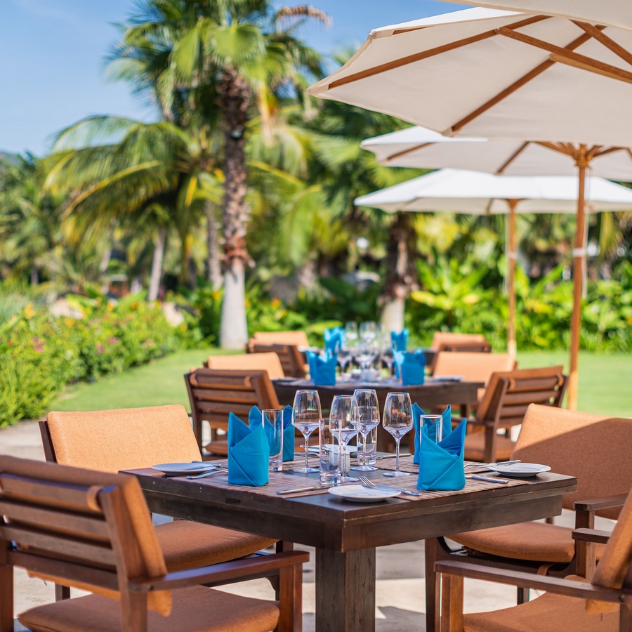Alibu Resort 5* Nha Trang - Buffet Sáng, Hồ Bơi Vô Cực, Khách Sạn Mới Cực Đẹp, Bên Vịnh Biển Nha Trang, Dành Cho 02 Người Lớn 02 Trẻ Em Dưới 12 Tuổi
