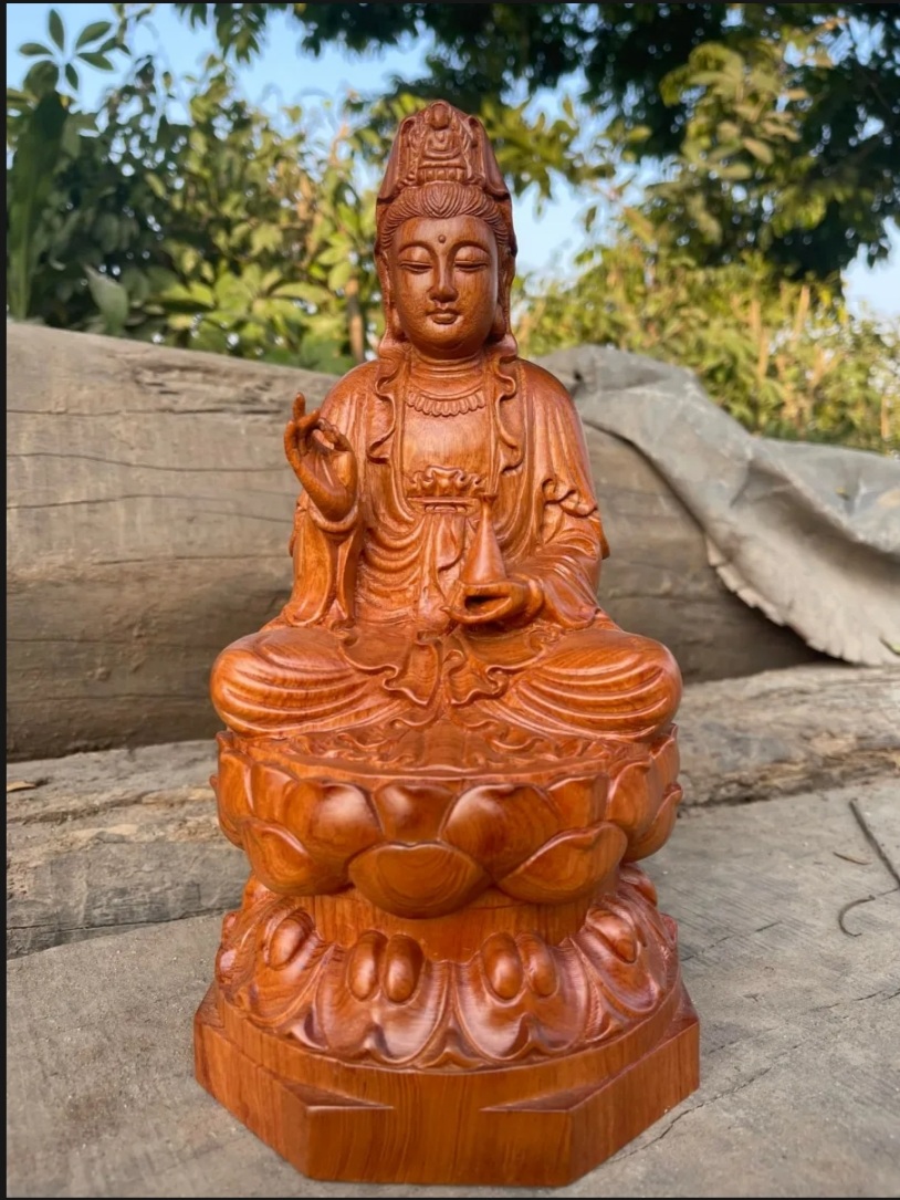 Tượng Quan Thế Âm Bồ Tát gỗ hương nguyên khối cao 30-35-40-50 CM