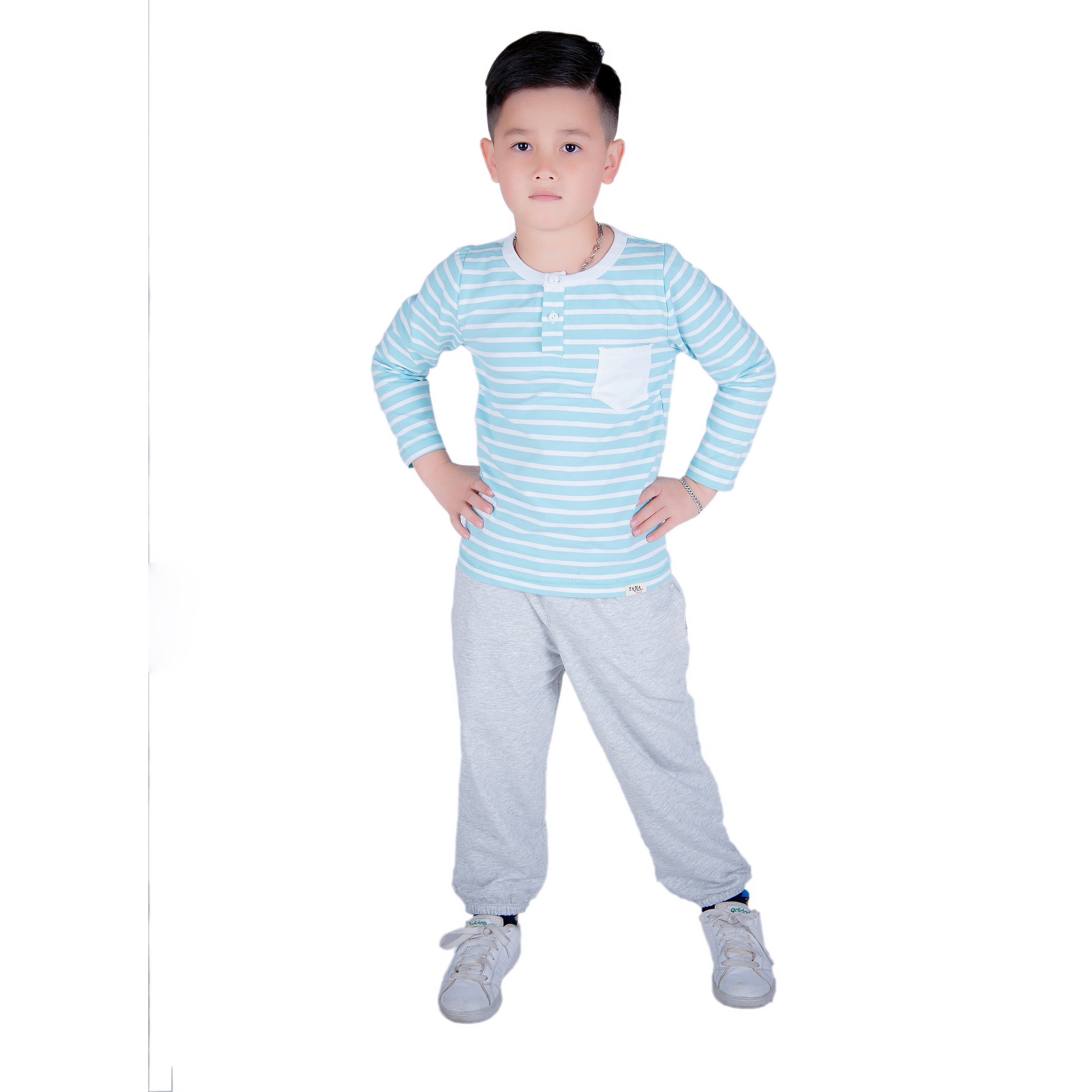 Áo kẻ cổ trụ bé trai màu xanh