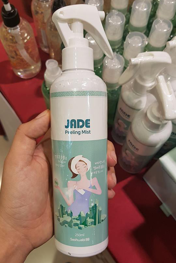 Tẩy Tế Bào Chết Toàn Thân Dạng Xịt Seohwabi88 Jade Peeling Mist 250ml