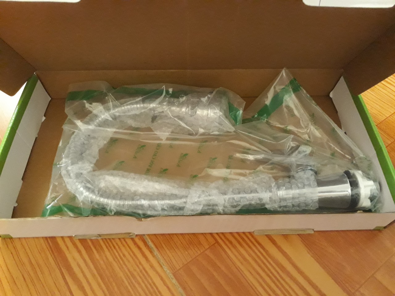 Vòi chén lạnh Inox 304