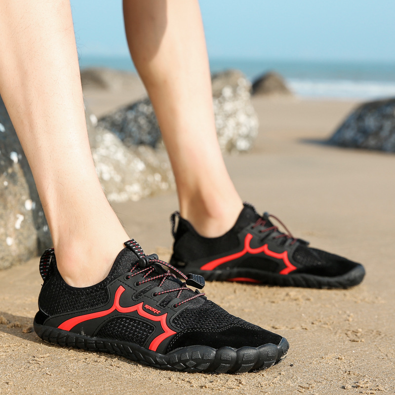 Couples upstream shoes, lightweight wear-resistant beach wading shoes