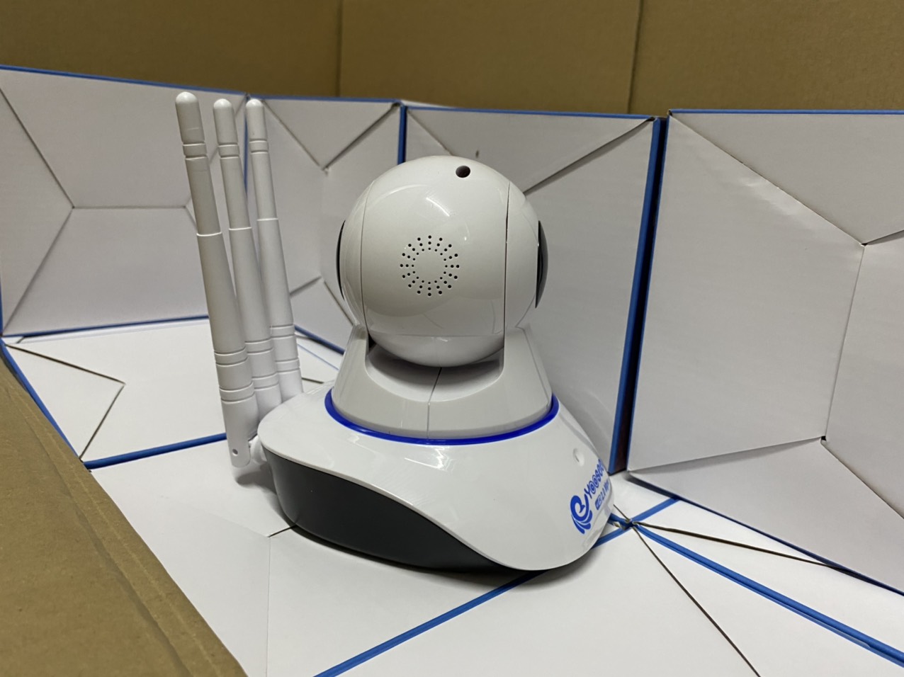 Camera Wifi Yoosee Chuẩn 3 Râu 11 LED Full HD - Hàng Chính Hãng