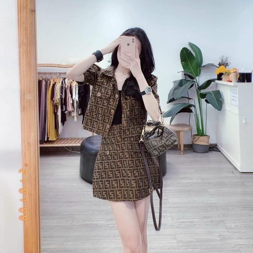 Sét váy nữ áo cổ sen tay ngắn phối nút mix chân váy chữ A họa tiết xinh xắn thời trang nữ công sở, dạo phố
