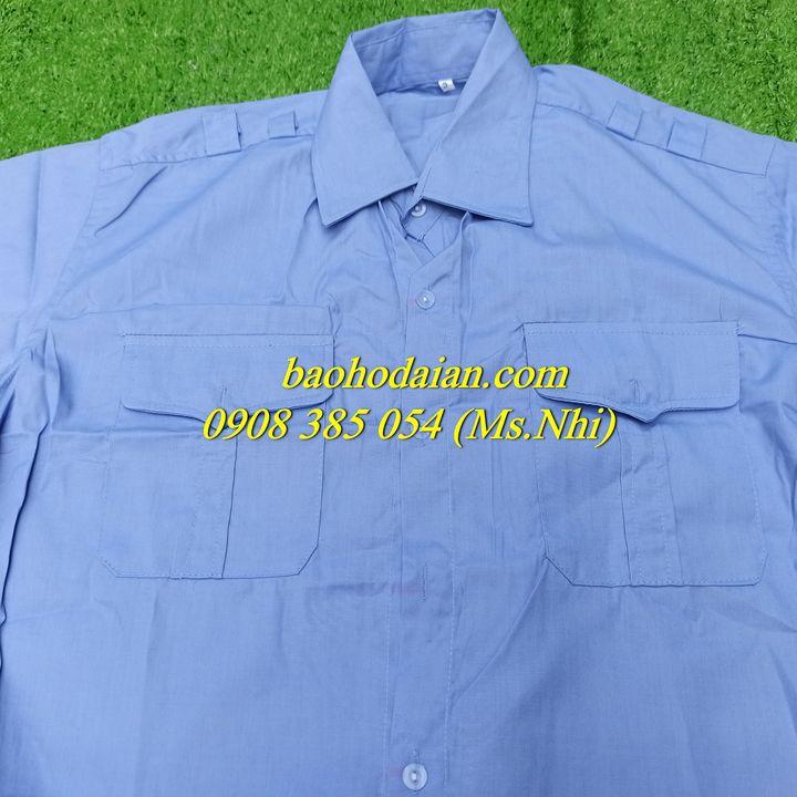 Áo bảo vệ tay ngắn màu xanh dương có bo eo- Hình thật