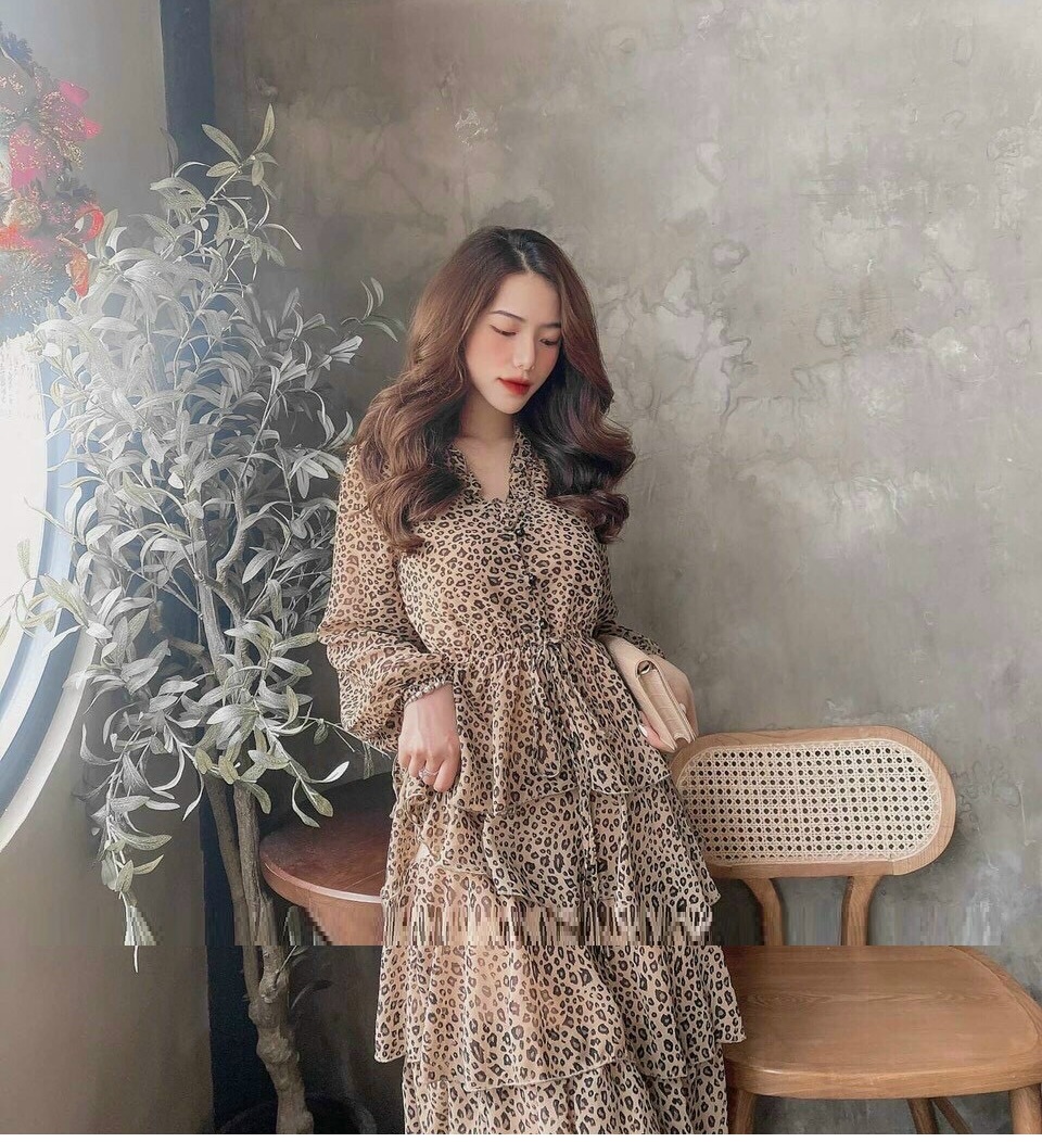 ĐẦM XÒE TẦNG CỔ V XINH XINH - NT7021