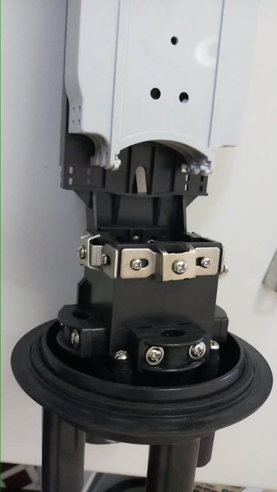 MĂNG XÔNG MŨ CHỤP 24FO -4 CỔNG
