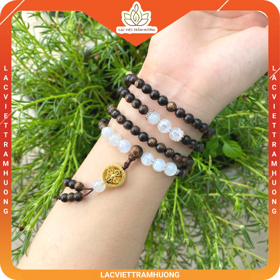 Vòng Tay Trầm Hương 108 Hạt Sánh Chìm Mix Charm Bánh Xe Pháp Luân và Đá Moonstone Phong Thủy - Lạc Việt Trầm Hương