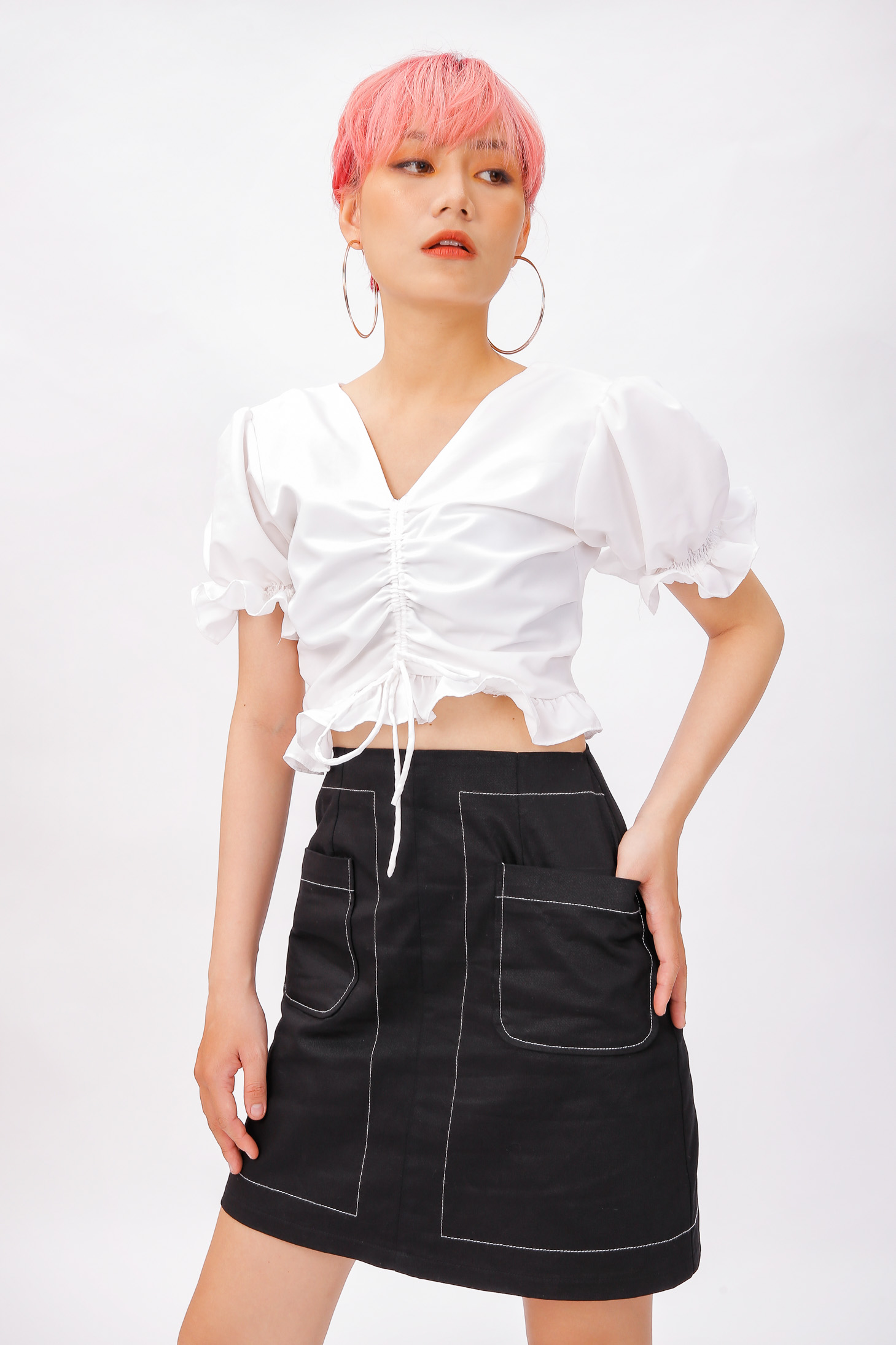 V-neck Puff Crotop