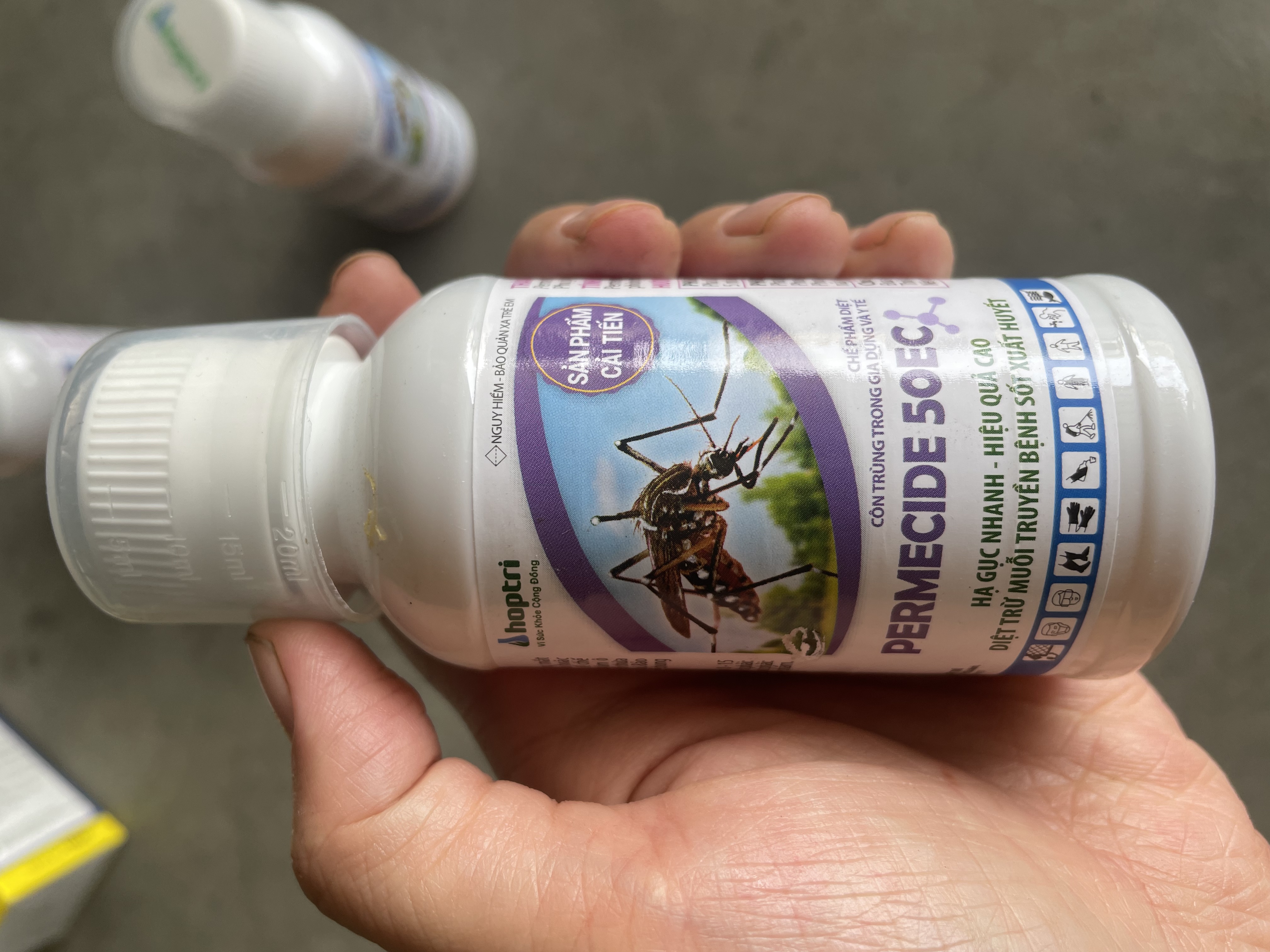 Thuốc diệt muỗi sốt xuất huyết, ruồi, kiến, gián PERMECIDE 50EC - Hàng siêu chất lượng