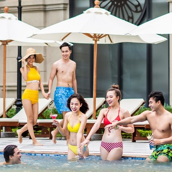 Gói 3N2Đ Wyndham Garden Grandworld Hotel 4* Phú Quốc - Vé VinWonders, Vé Safari, Bữa Sáng Cho 02 Người, Sát Quần Thể Grand World, Gần Biển (tên cũ Vinpearl VinHolidays Infinity)