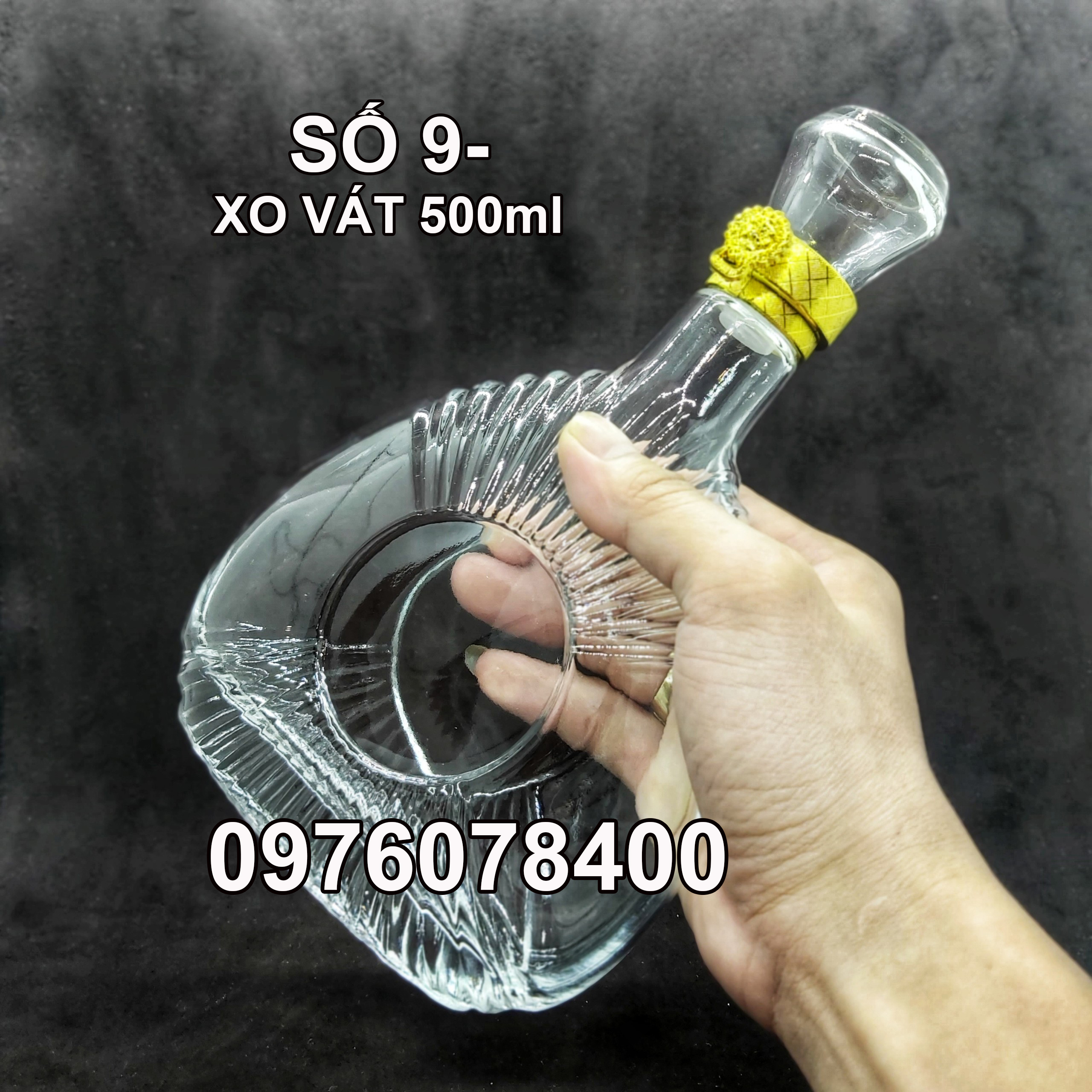 Bình Rượu Thủy Tinh Cao Cấp 500ml. Mẫu XO Có Khóa Vàng